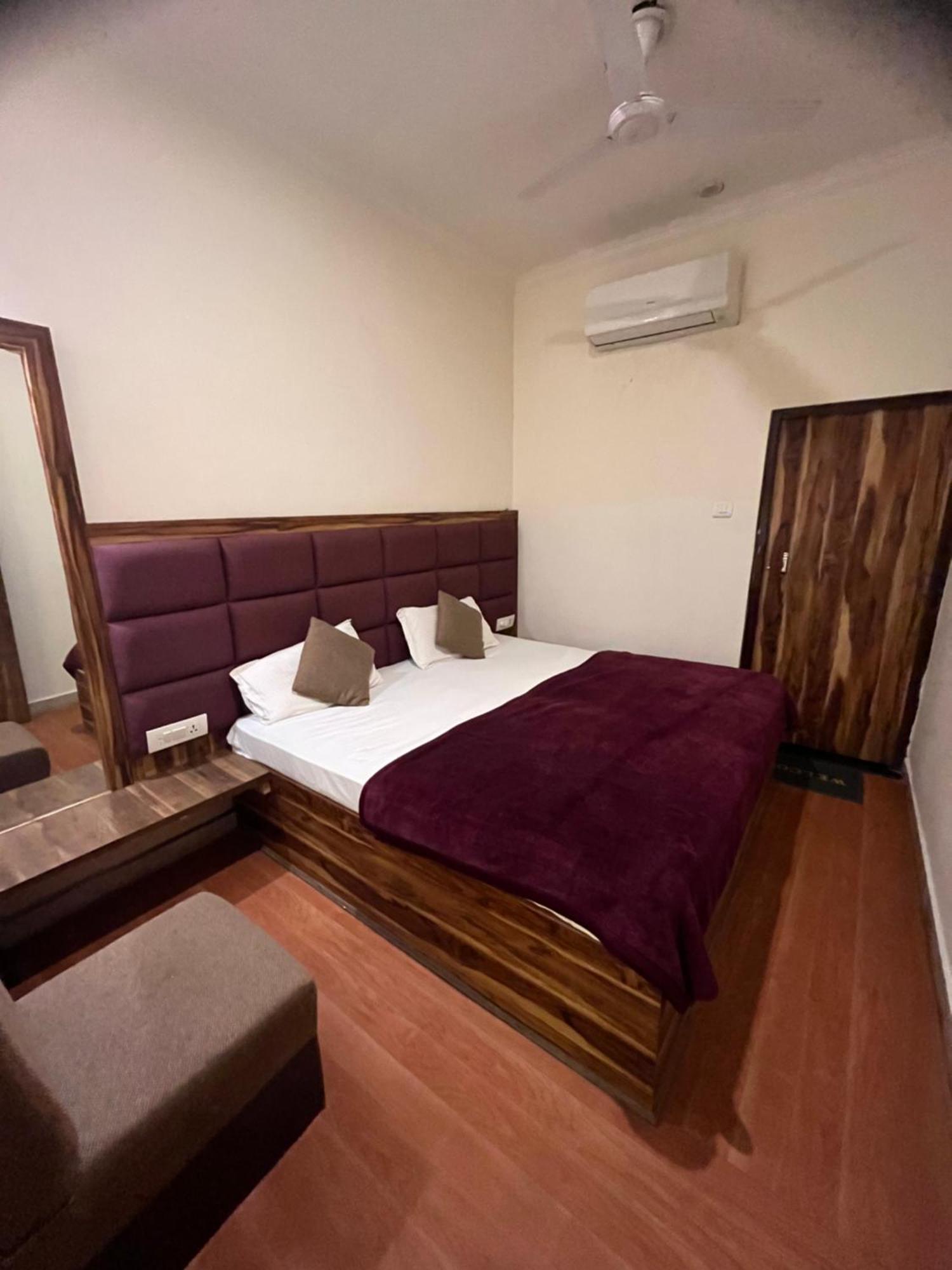 Hot - House Of Travellers Taj View Hostel Agra  Luaran gambar