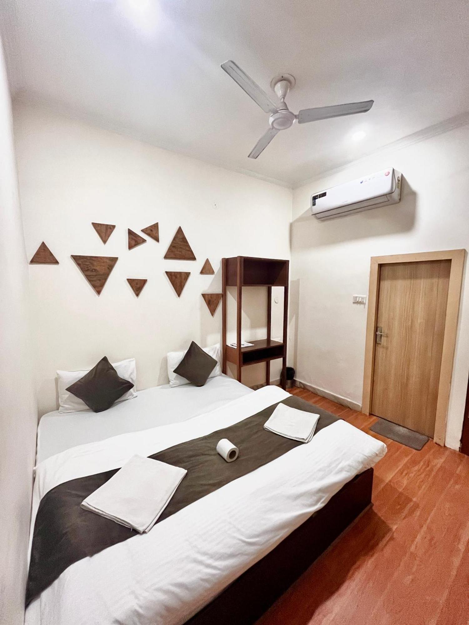 Hot - House Of Travellers Taj View Hostel Agra  Luaran gambar